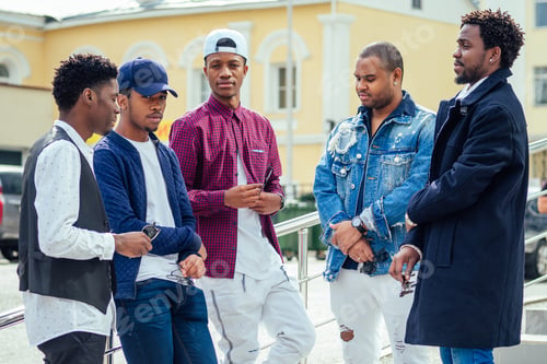 Preview: Group of many friends laughing out loud outdoor, sharing good and positive mood