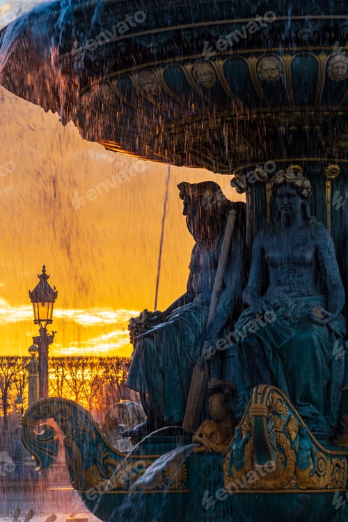 Preview: Fontaine Place de la Concorde in Paris France