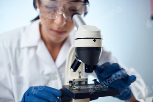 Preview: woman scientist laboratory research biotechnology diagnostics