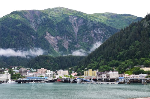 Preview: Travelling in Alaska