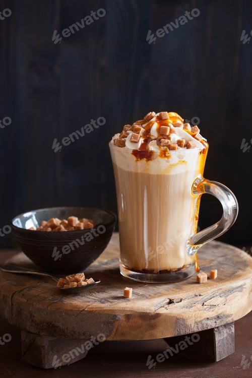 Preview: cafe latte with whipped cream and caramel