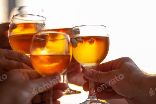 Preview: Cheers