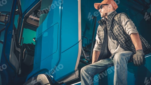 Preview: Semi Truck Driver Awaiting Trailer to Be Drop and Hook.