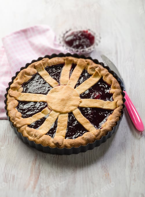 Preview: jam pie, selective focus