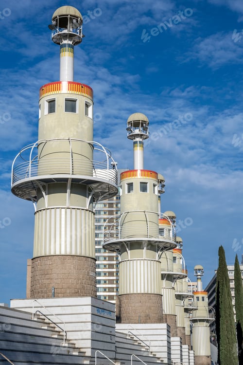 Preview: The towers in the Parque De La Espana Industrial