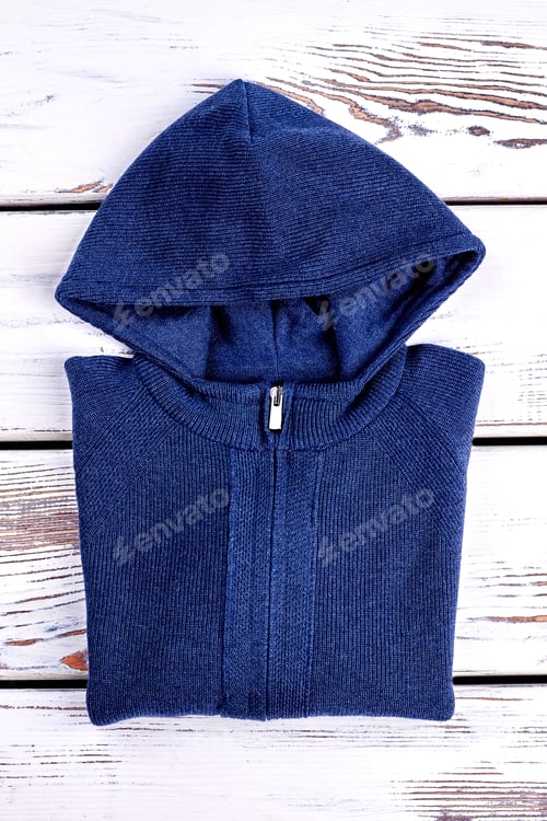 Preview: New beautiful knitted hooded cardigan