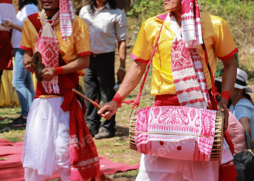 Preview: Performers at traditional Indian music festival
