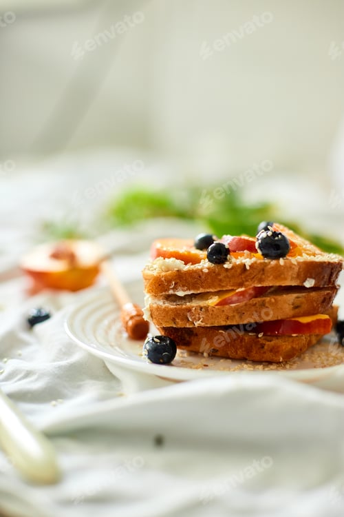 Preview: Breakfast on white bed sheets, good morning, summer french toast