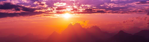 Preview: Scenic Mountain Range at a Vibrant Sunset