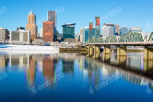 Preview: Downtown Portland Reflection