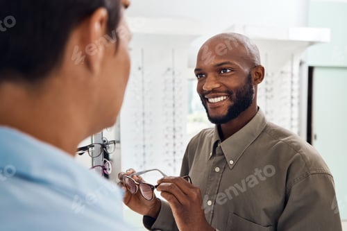 Preview: With these glasses all eyes will be on you