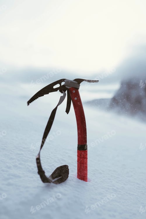 Preview: Ice axe at Buachaille Etive Mor