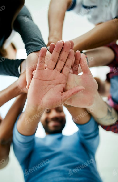 Vista previa: Teamwork is the key ingredient to success