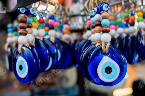 Preview: Istanbul, Turkey - January 2022 - Souvenirs for tourists at the Grand Bazaar