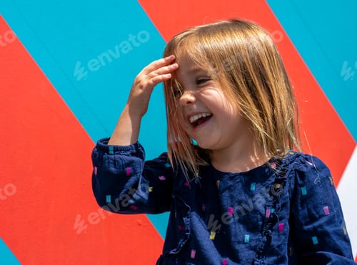Preview: Smiles and Stripes