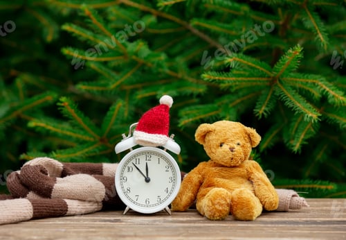Preview: vintage alarm clock with Christmas hat and teddy bear