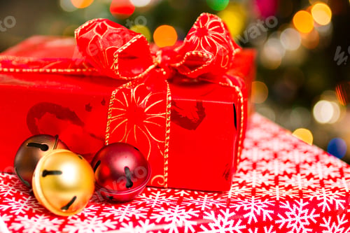 Preview: Presents