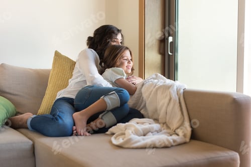 Preview: Mother and daughter at home