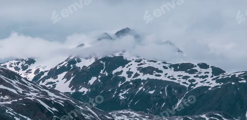 Preview: Mountains in Alaska