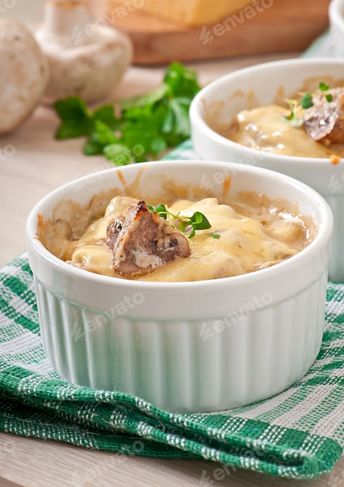 Preview: Julienne with mushrooms and cream