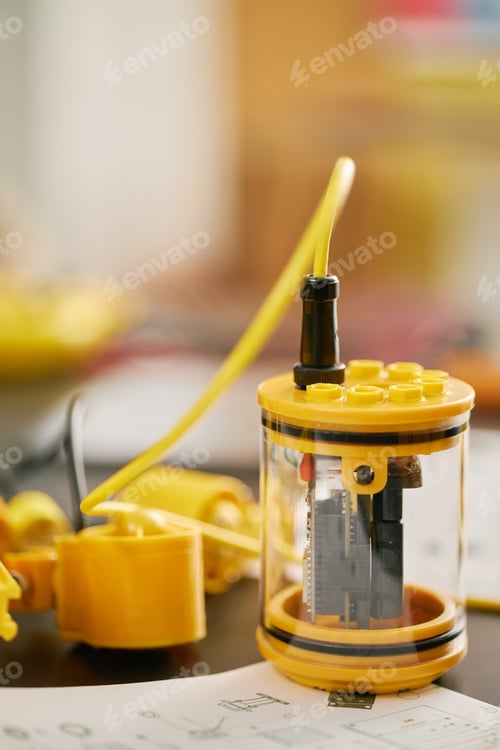 Preview: Focusing on Yellow Robotics Component in Laboratory Setting
