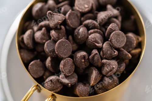 Preview: Semi-sweet chocolate chips