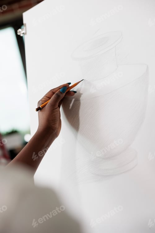 Preview: Student learning to draw and sketch