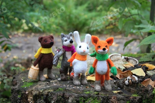 Preview: The toys-animals felted of wool as the characters of autumn fairy-tale