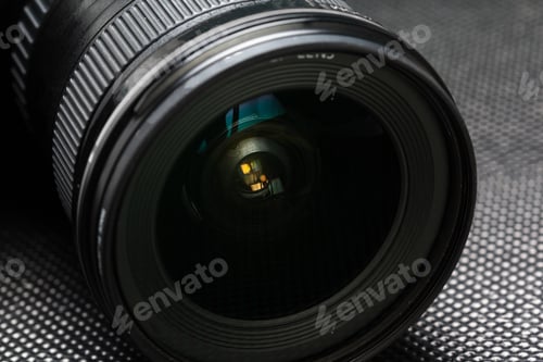 Preview: digital SLR camera