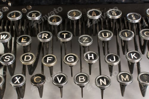 Preview: Vintage Typewriter Keys