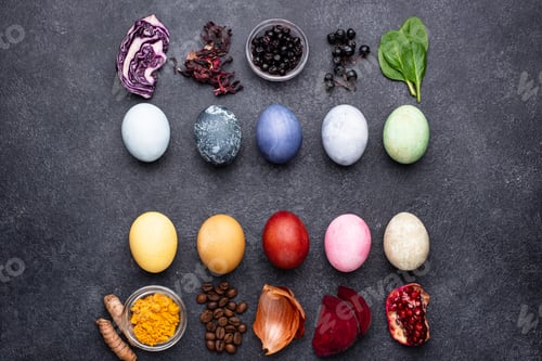 Preview: Color Easter eggs painted with organic dye