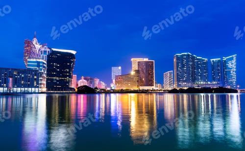 Preview: Macau night