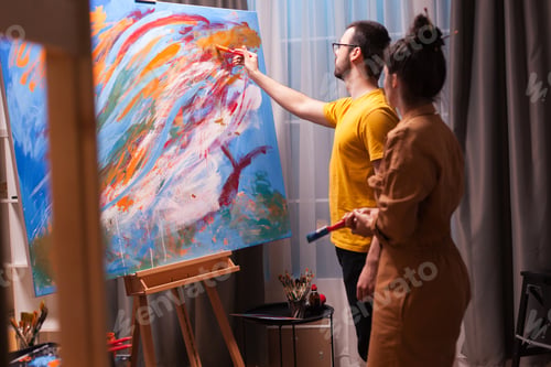 Preview: Talking and painting