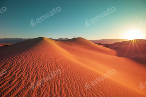 Preview: Sand dunes in California