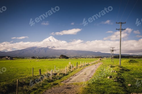 Preview: Mount Taranaki, the Fuji of New Zealand