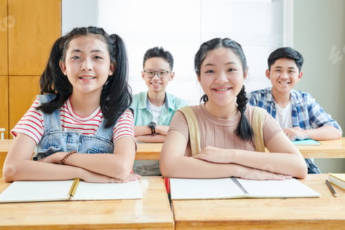 Preview: Asian school kids