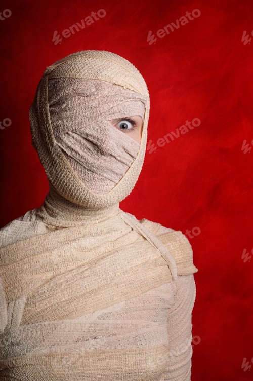 Preview: female mummy