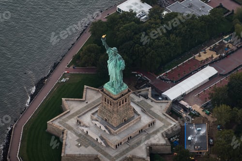 Preview: New York city from helicopter tour