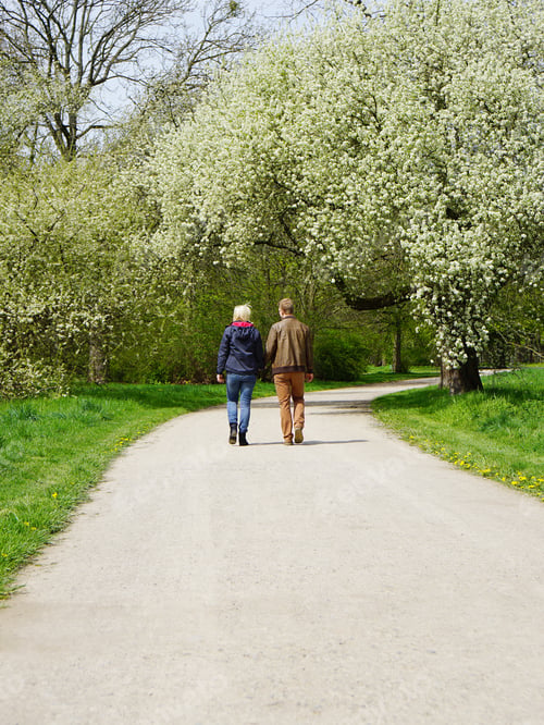 Preview: young couple taking a walk
