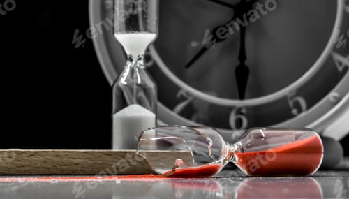 Preview: table clock with sand closeup