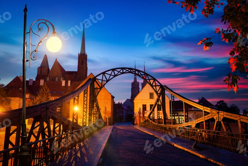 Preview: Tumski bridge in Poland