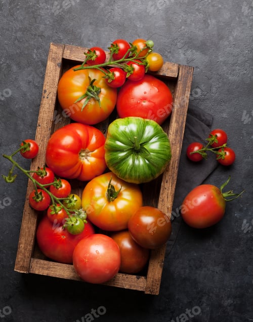 Preview: Fresh garden colorful tomatoes