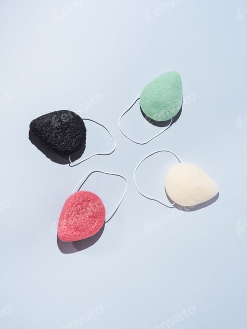 Preview: Four different color konjac sponges for face washing and exfoliating, zero waste product