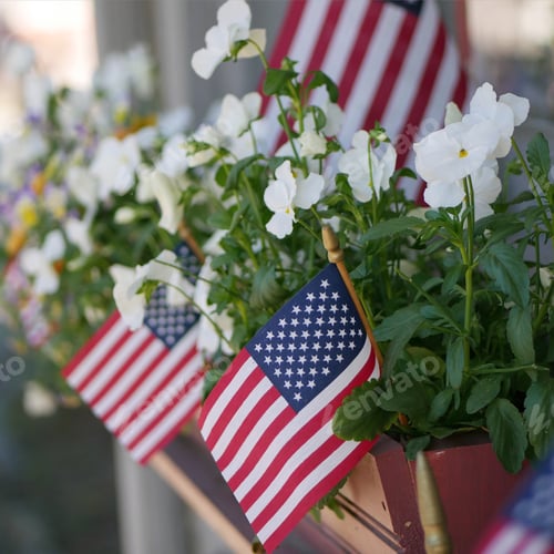 Preview: American flag in planter, celebrating 4th of July