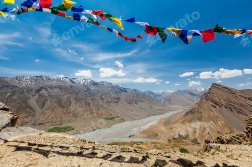 Preview: Buddhist prayer flags lungta in Spiti valley