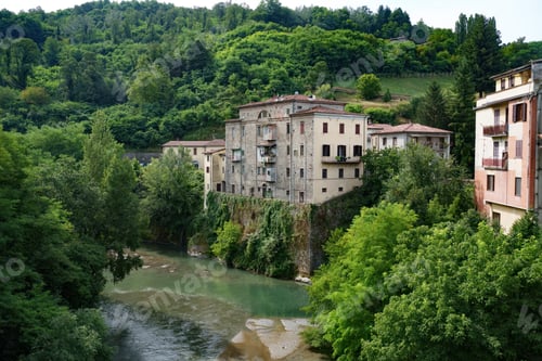 Preview: View of Castelnuovo di Garfagnana, Tuscany, Italy