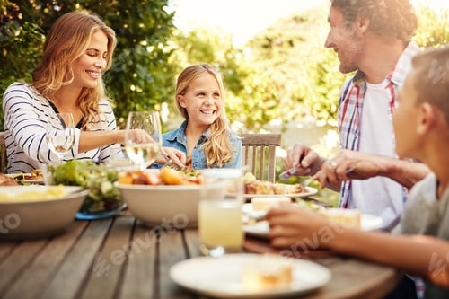 Preview: Love, happiness and food...it doesnt get any better