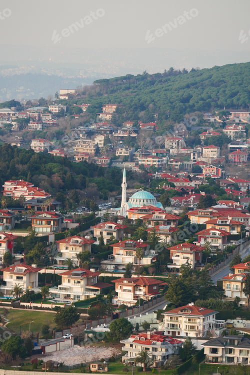 Preview: High view of residences in Istanbul city
