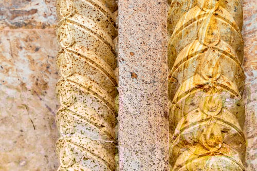 Preview: carved outdoor wall of Sameba Church in Batumi