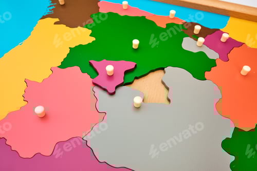 Preview: Montessori map of Spain, with removable pieces.